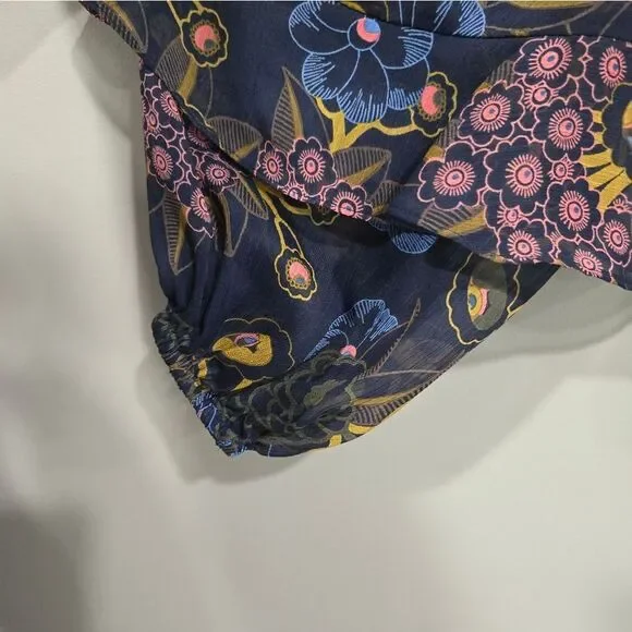 🐢 Ted Baker Juvena Floral Printed waterfall ruffle long sleeve top.Size 1.